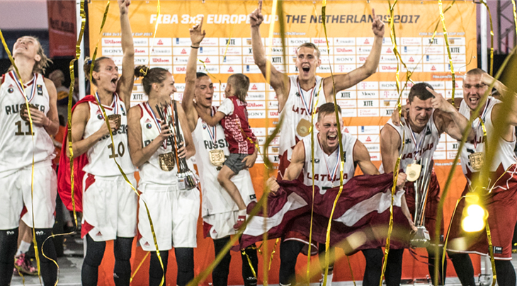 EB-aranyérmesek: Lettország és Oroszország