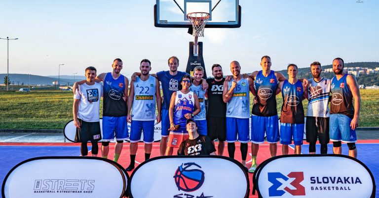 Pozsonyban játszák a szlovák bajnokság döntőjét