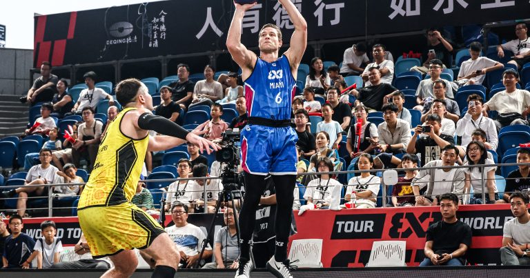 Miami és Ub hibátlanul jutott a deqingi World Tour negyeddöntőjébe